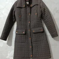 پالتو|لباس|فولادشهر, B7|دیوار