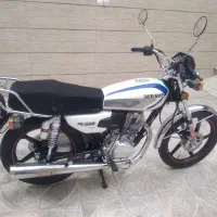 یک عدد موتور 200 هندا نو