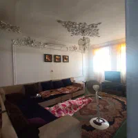 رهن ۲خواب ۸۰متری.نزدیک خیابان اصلی
