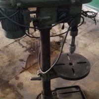 **فروش ابزارآلات آهنگری