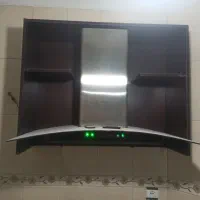 هود صحیح و سالم به همراه کابینت پشت