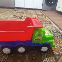 کامیون اسباب بازی بزرگ