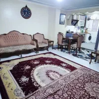61-متری-بنفشه-ها