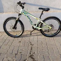 یک عدد دوچرخه حرفه ای مارک برند ویسا