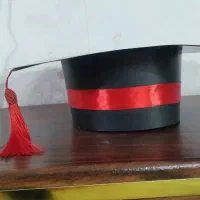 کلاه فارغ التحصیلی