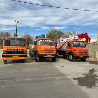 اجاره انواع جرثقیل های سبک و سنگین خمین وحومه