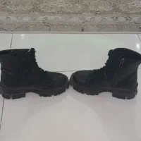 نسیم شهر|کیف، کفش، کمربند|نسیم‌شهر, |دیوار