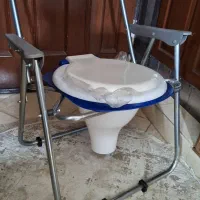 توالت فرنگی تاشو