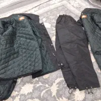 کاپشن یا بادگیر|لباس|گلستان (تهران), |دیوار