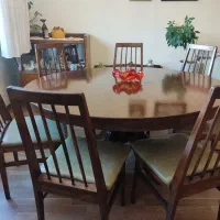 میز ناهارخوری گرد 8 نفره با صندلی