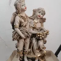 ۲ عدد مجسمه