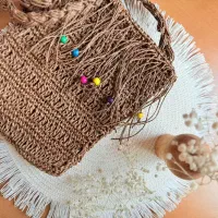 کیف رافیا|کیف، کفش، کمربند|لاهیجان, قیام|دیوار