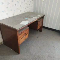 تختخواب دو نفره ام دی اف بهمراه میز تحریر چوبی|تخت و سرویس خواب|کرمان, |دیوار