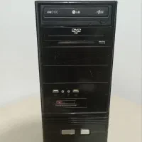کیس کامپیوتر و اسپیکر و کیبورد