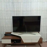 میز تلویزیون در حد نو