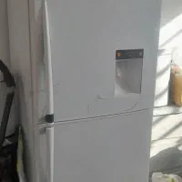 یخچال فروشی