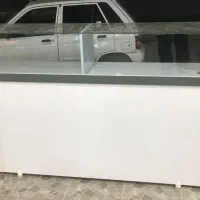 ویترین ام دی اف در حد نو چند ماه پیش ساخته شده.|فروشگاه و مغازه|جیرفت, |دیوار