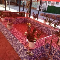 به یک نفر ظرف وشور نیازمندیم