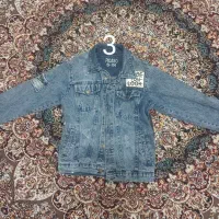 ۳ عدد کت جین|لباس|رشت, عینک|دیوار