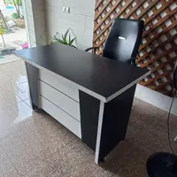 میز و صندلی اداری