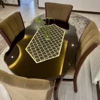 میز ناهار خوری چهار نفره