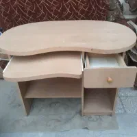 میز کامپیوتر