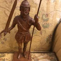 مجسمه چوبی هندی سرباز جنگجو