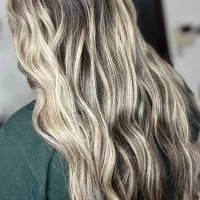 تخفیف رنگ و لایت و کراتین و پروتئین|خدمات آرایشگری و زیبایی|رشت, دروازه لاکان|دیوار