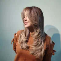 خدمات و آموزش کوتاهی و استایل مو با متد جدید