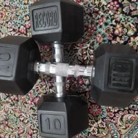دمبل ۱۰ کیلویی