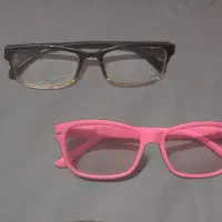 عینک مطالعه شماره دو و نیم