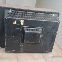 تلویزیون وساعت قدیمی|تلویزیون و پروژکتور|حمیدیا, |دیوار