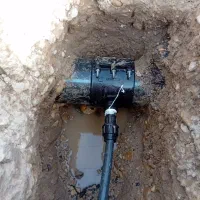 کشیدن انشعاب اب ازخط اصلی شاه لوله