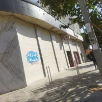 رهن اجاره مغازه از 70متر االی200متر در شاهین شهر