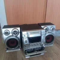 پلیر و ضبط نوار کاست و سی‌دی آیوا و دو اسپیکر|سیستم صوتی خانگی|فولادشهر, A4|دیوار