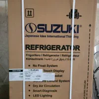 یک دستگاه یخچال فیریزر سوزوکی مدل RBK412 آکبند