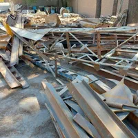 خرید ضایعات آهن ودرب وپنجره ساختمانی درمحل