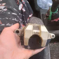 درکلاچ هندا و کالیپر یا بوستر ترمز فابریک اپاچی|قطعات یدکی و لوازم جانبی|کرج, شهرک امام رضا (ع)|دیوار