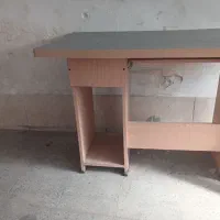 میز کامپیوتر کاملا سالم درحد نو|میز تحریر و کامپیوتر|ملایر, |دیوار