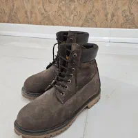 کفش بوت تیمبرلند، در حد نو سایز ۴۲|کیف، کفش، کمربند|شاهینشهر, دهخدا|دیوار