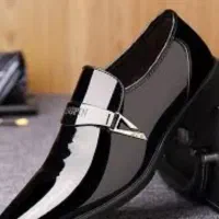 کفش کارگر ساختمان هستم