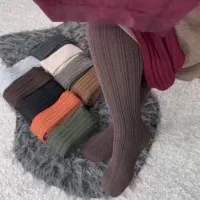 جوراب شلواری گندمی