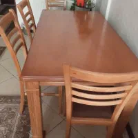 میز ناهارخوری با ۶ صندلی