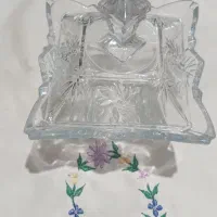 تعدادی ظرف.فر برقی