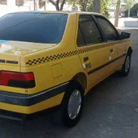 تاکسی پژو 405 مدل 95 نقدواقساط بلند مدت|خودرو سواری و وانت|کاشان, شهرک امیرالمومنین|دیوار