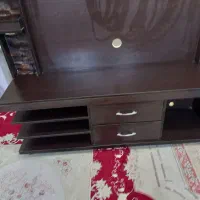 یک عدد میز Tvبه فروش میرسد