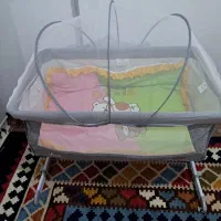 تخت پارک نوزاد