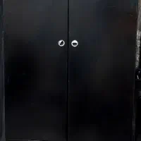 کمد دارای دو کشو و جا لباس