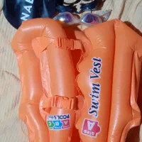 جلیقه بادی شنا