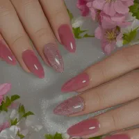 کاشت و ترمیم ناخن(مدل به مدت محدود)